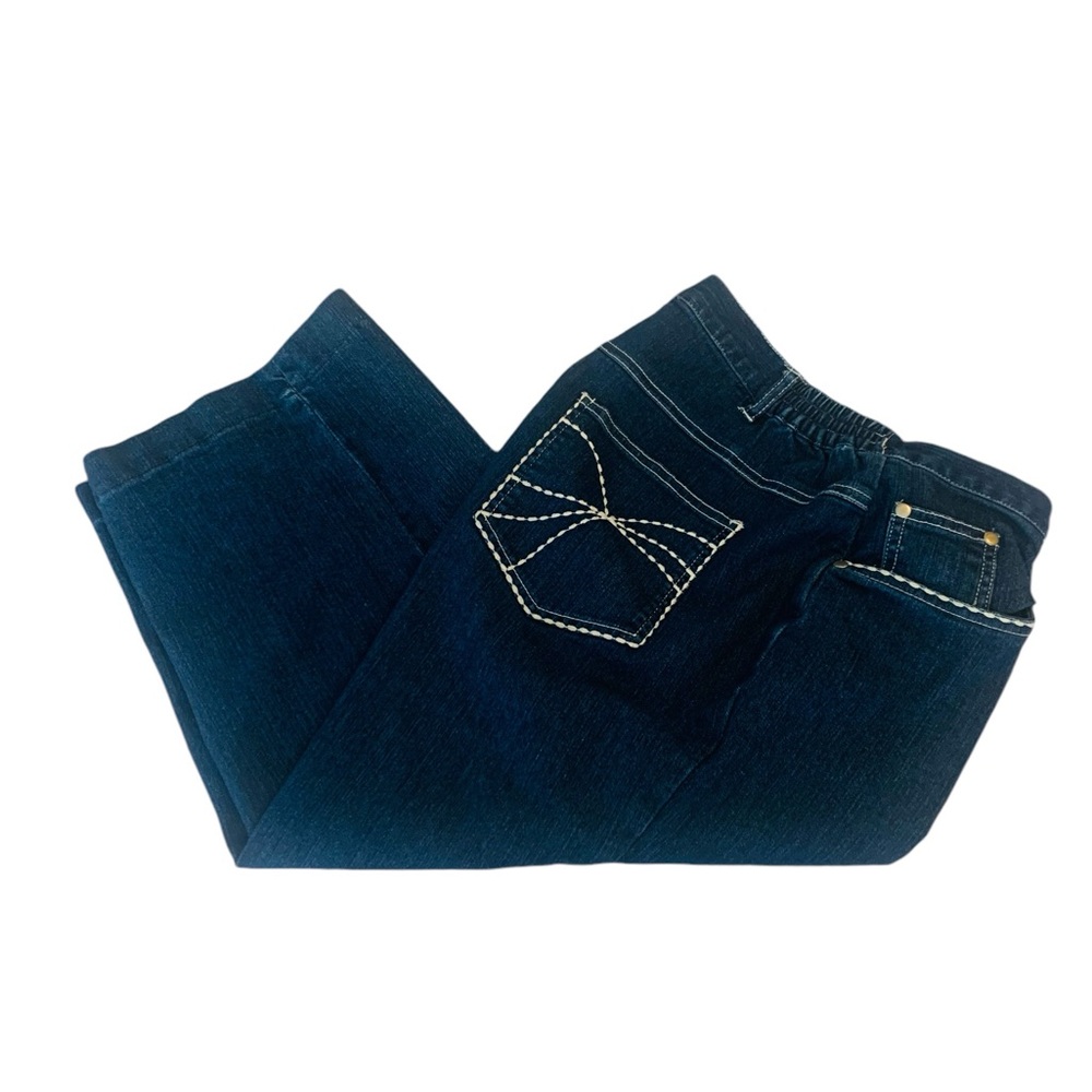 Alfred Dunner Blue Santorini White Stitching Capri Jeans. Size 10.SKU 169